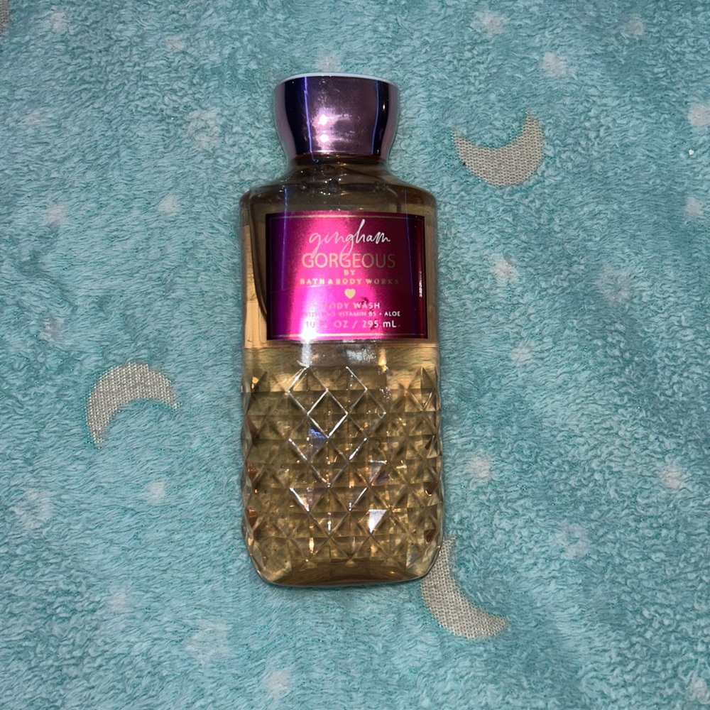 Bath & Body Works Raspberry Body Wash - Gold and Pink